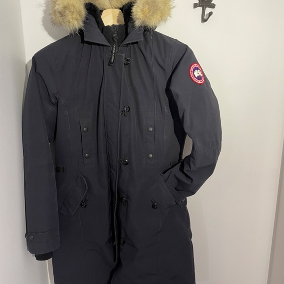 Canada Goose Parka Women’s Navy Blue - Picture 4 of 7